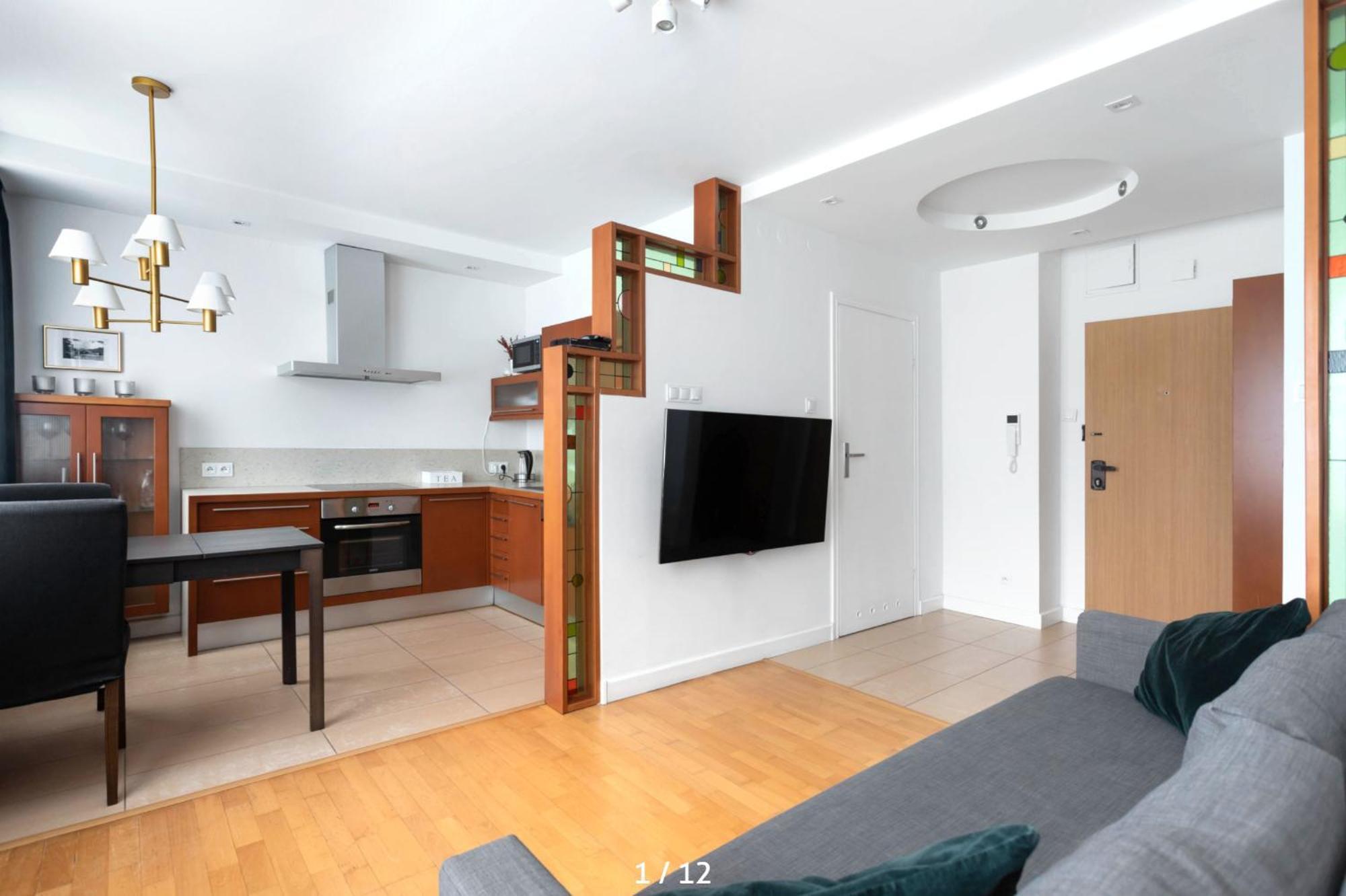 Spacious Quiet Apt Close To The Belvedere Palace Apartment Warsaw