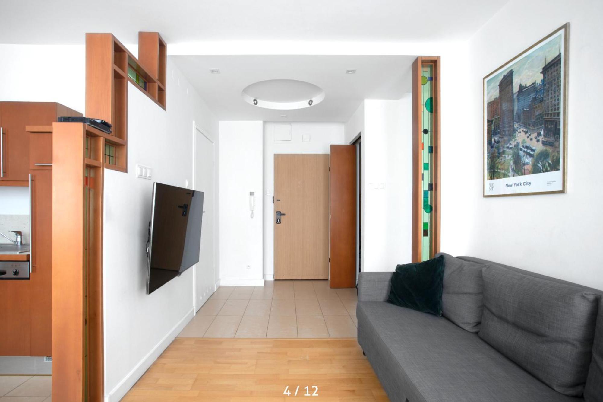 Spacious Quiet Apt Close To The Belvedere Palace Apartment Warsaw
